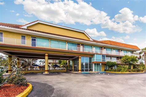 Quality inn central clearwater Quality Inn Central Clearwater Beach: Friendly staff, clean rooms, clean carpet & rooms have basic cutlery too - See 162 traveler reviews, 66 candid photos, and great deals for Quality Inn Central Clearwater Beach at Tripadvisor
